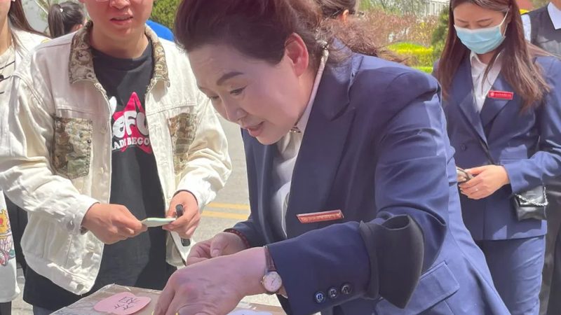 公关传播服务流程及收费标准揭秘：揭秘行业“黑箱